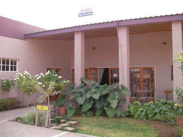 Anandi Guesthouse Mariental Zewnętrze zdjęcie