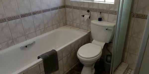 Anandi Guesthouse Mariental Zewnętrze zdjęcie